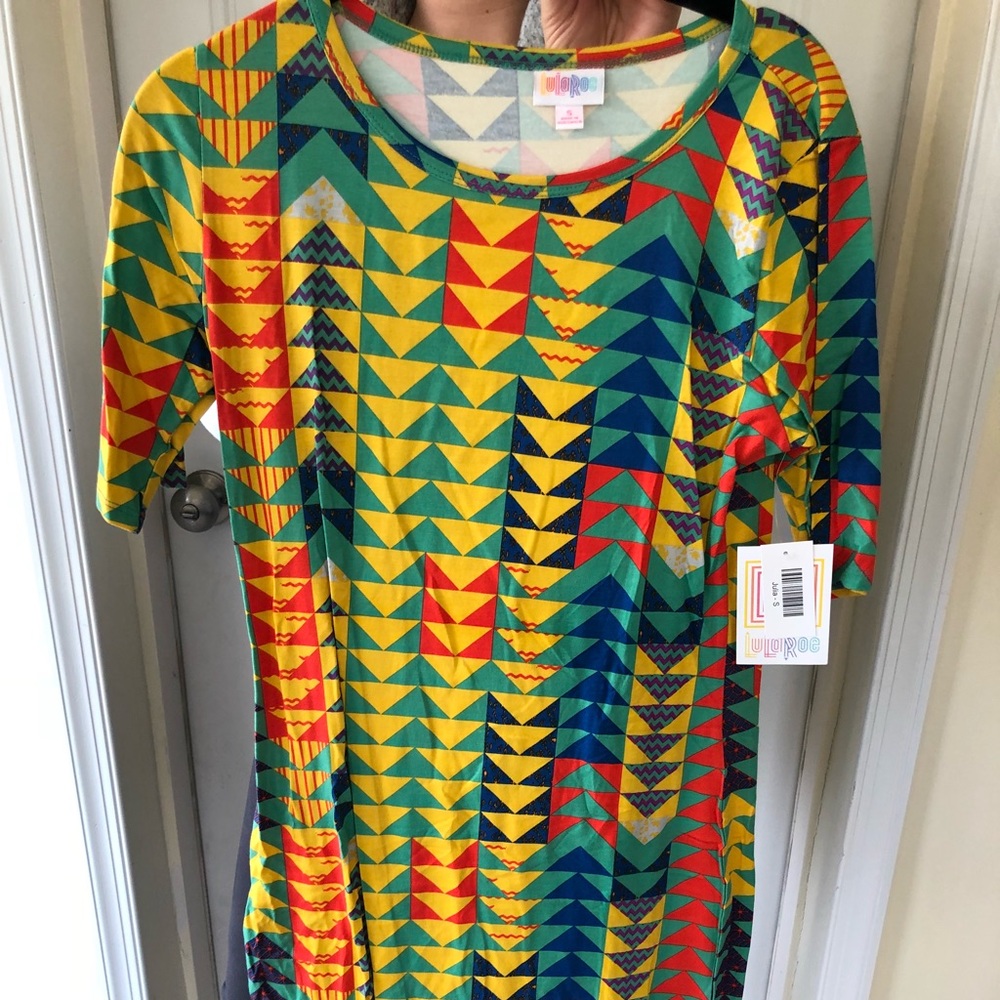 Small LuLaRoe Julia NWT